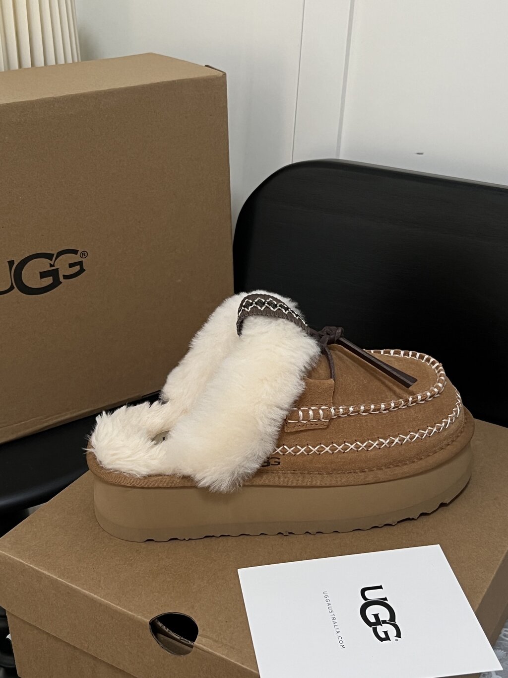 כפכפים UGG – תמונה 6