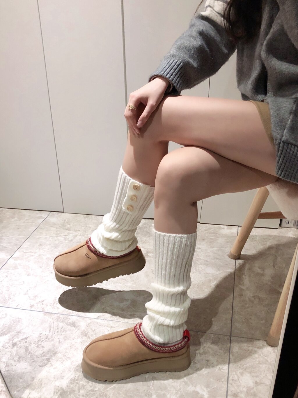 כפכפים UGG – תמונה 12