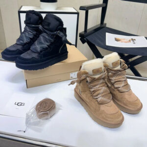 נעליים UGG