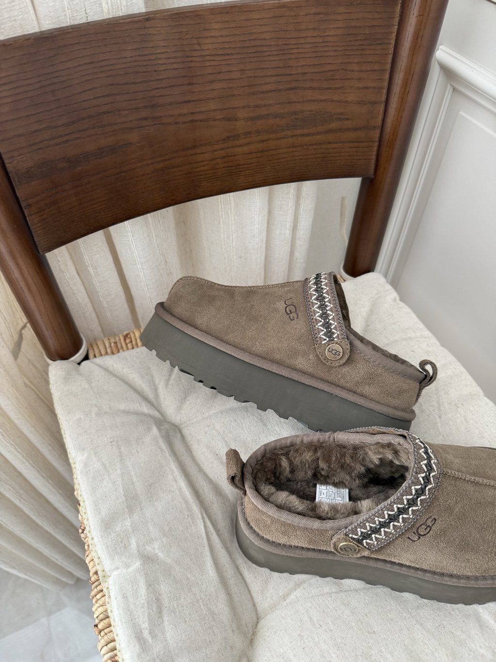כפכפים UGG – תמונה 7