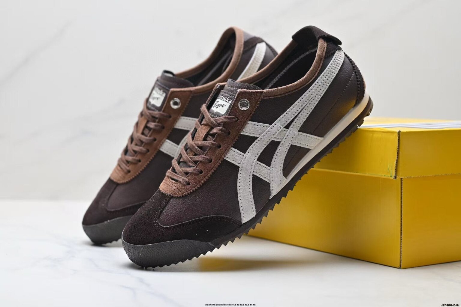 אסיקס tiger onitsuka