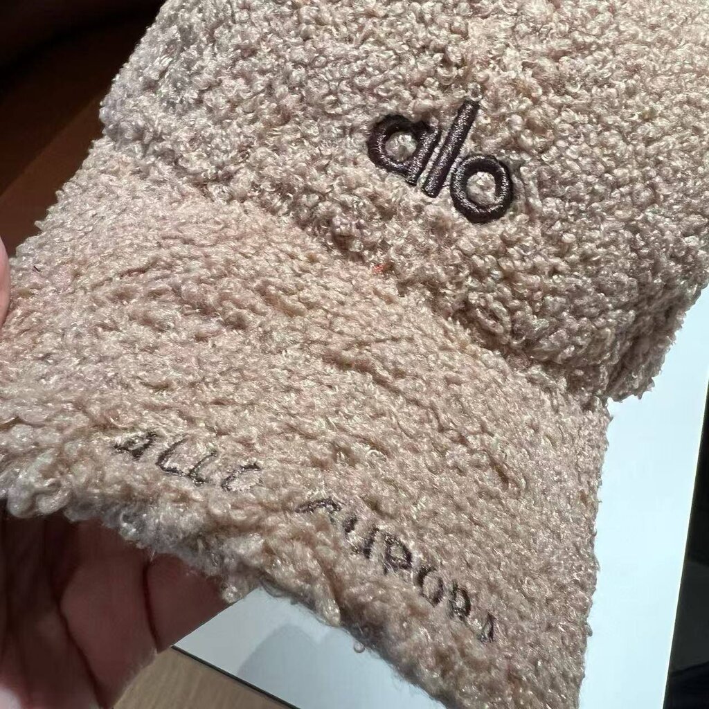 כובע מצחיה פרוותי אלו יוגה