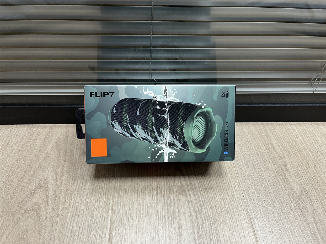 רמקול JBL אלחוטי נייד FLIP 7 – תמונה 9