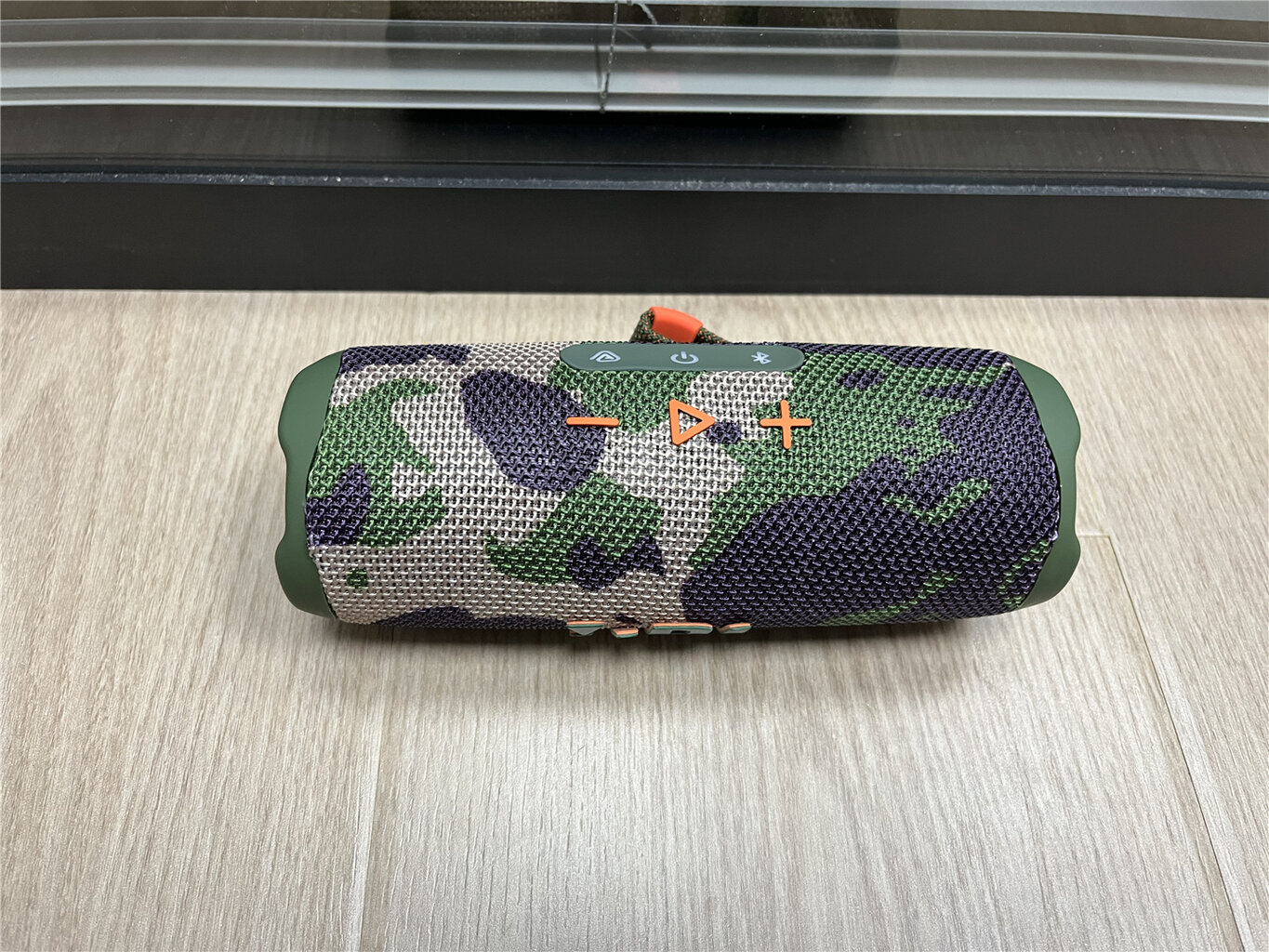 רמקול JBL אלחוטי נייד FLIP 7 – תמונה 7
