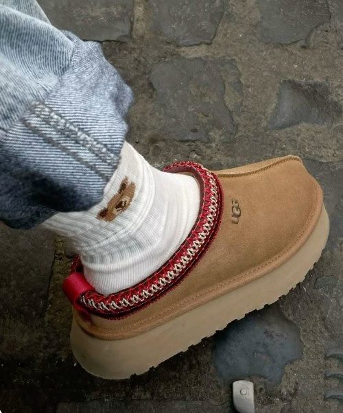 כפכפים UGG – תמונה 10
