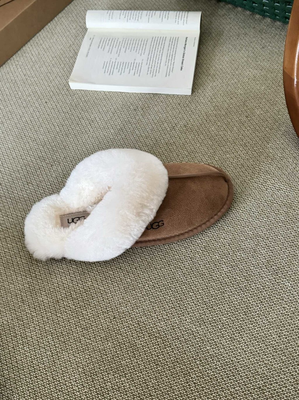 נעלי בית UGG – תמונה 12