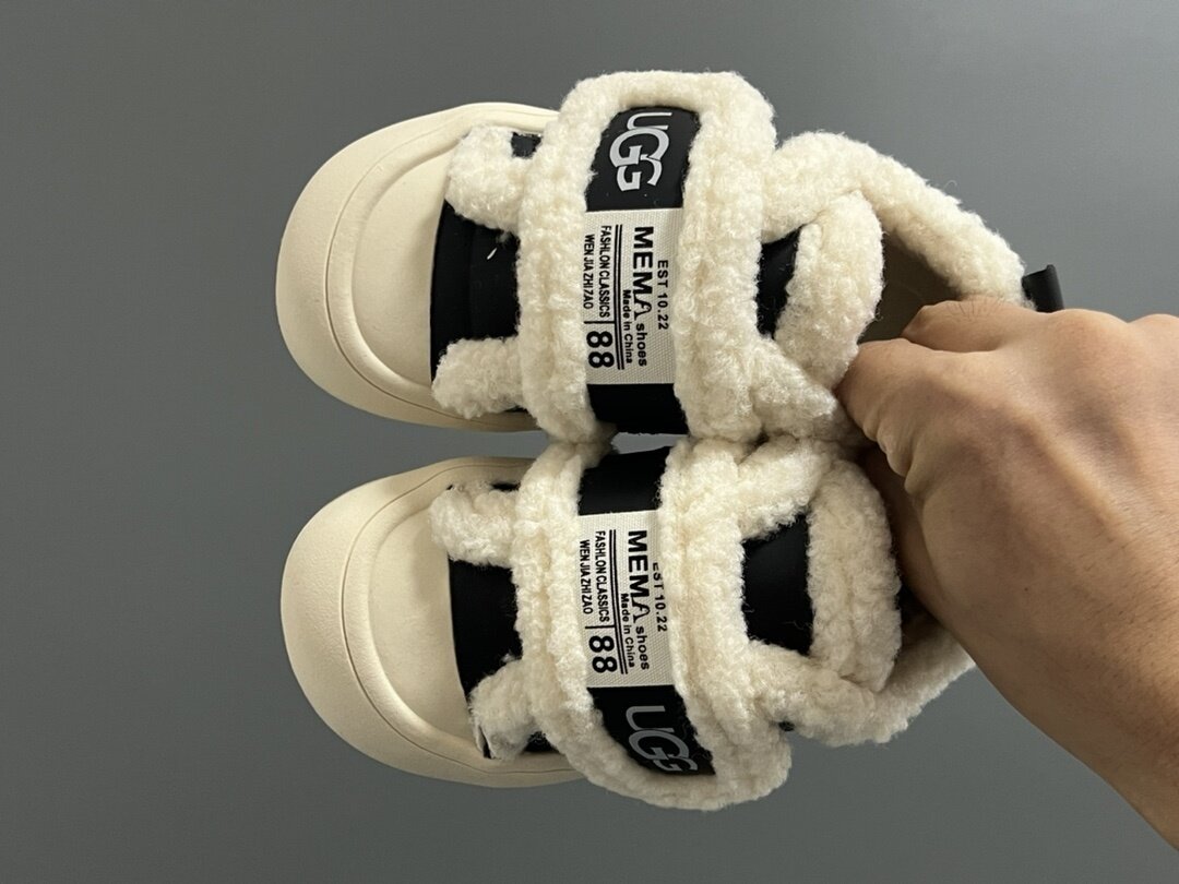 נעליים UGG ילדים – תמונה 6