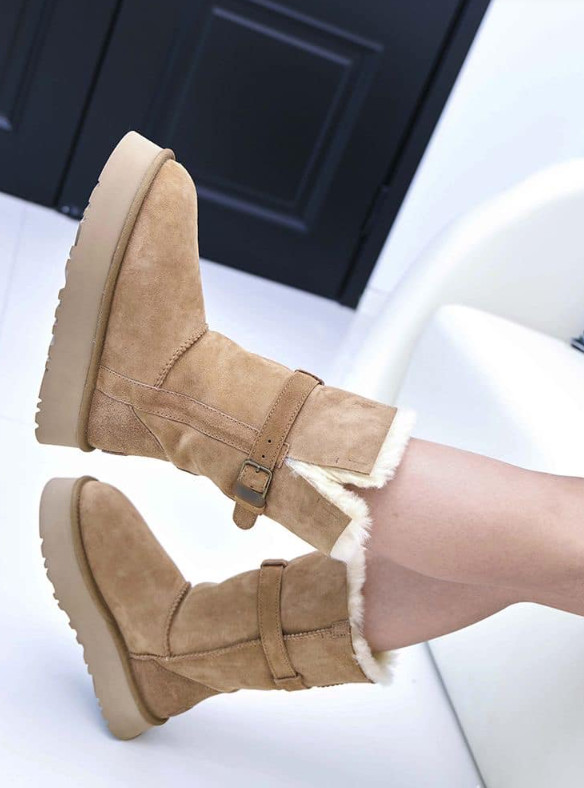 מגפיים UGG