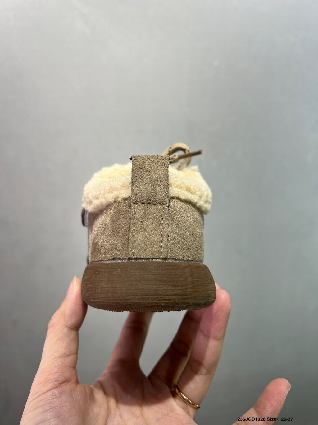 נעליים UGG ילדים – תמונה 9