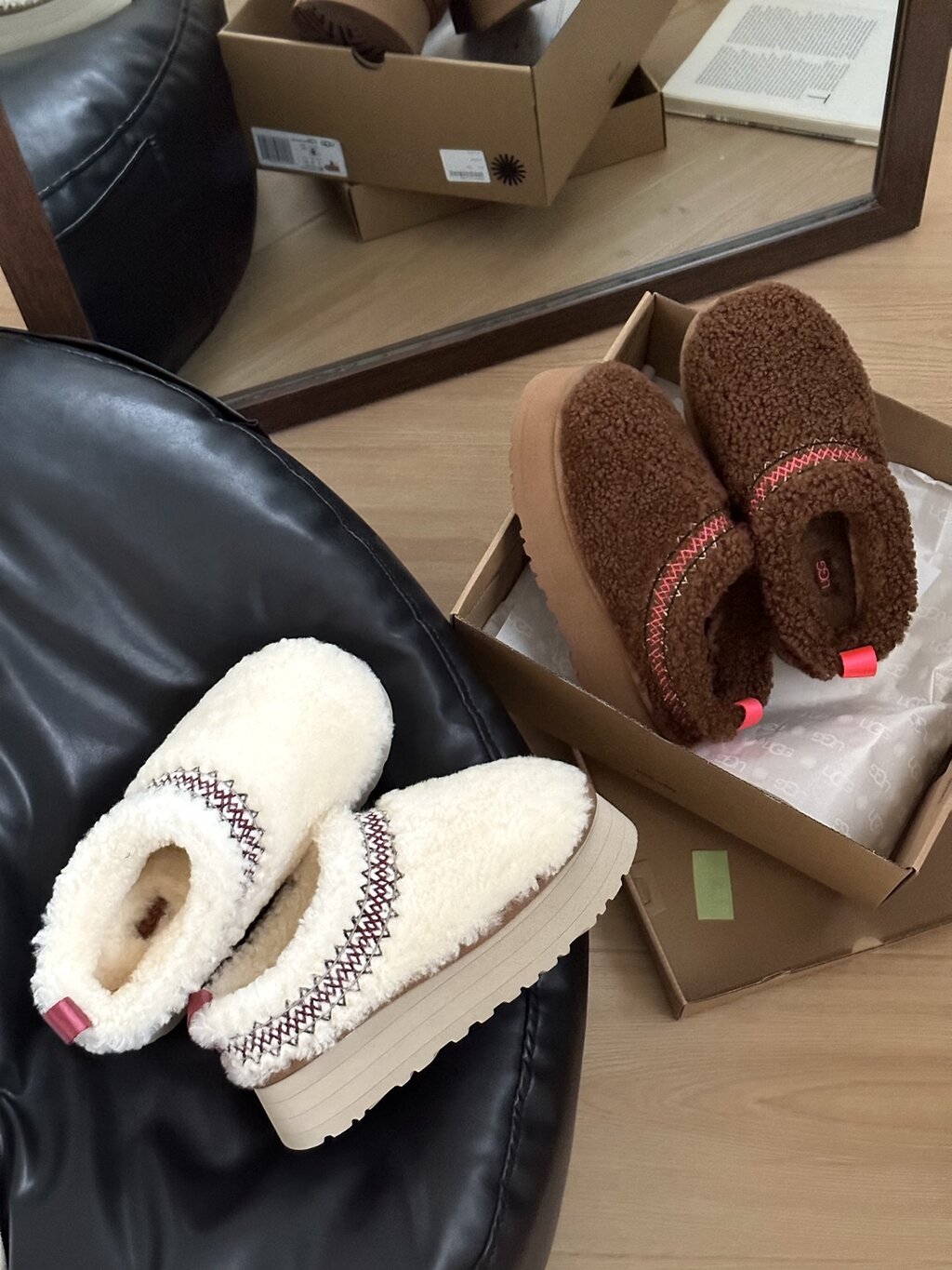 כפכפים UGG פלטפורמה – תמונה 3