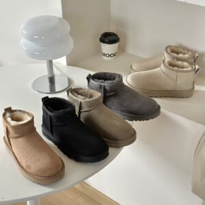 מגפיים UGG
