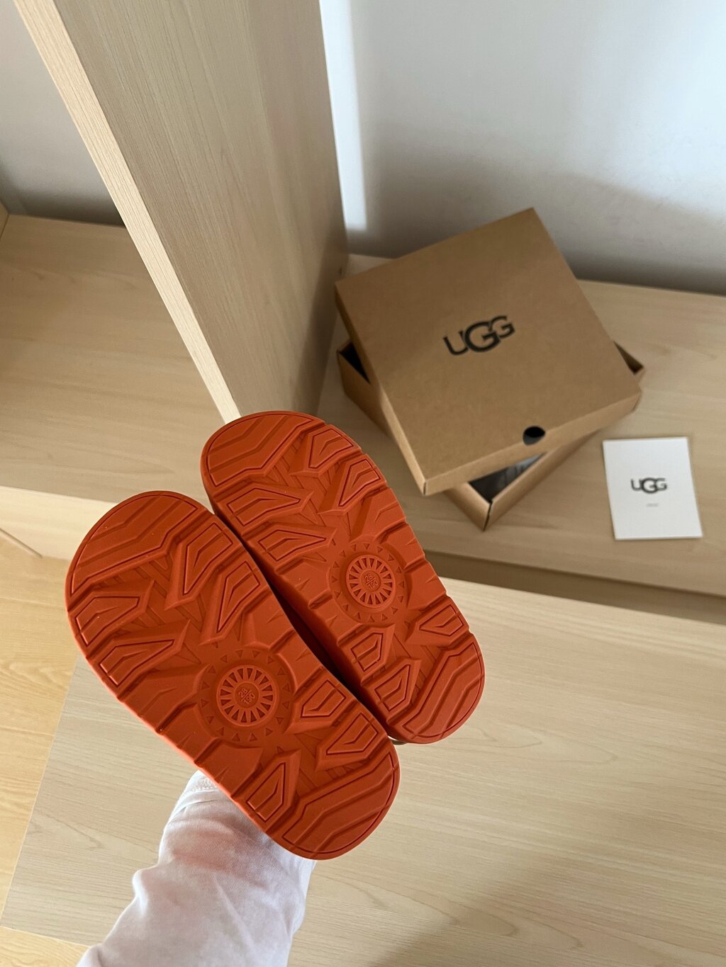 כפכפים UGG ילדים – תמונה 15