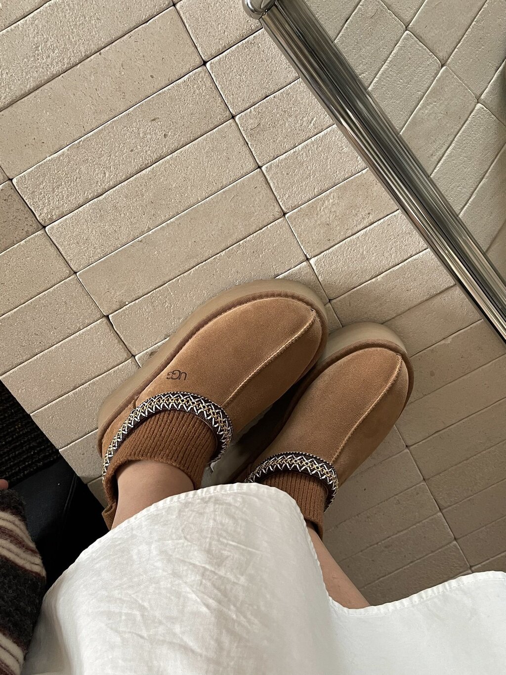 מגפיים גרב UGG – תמונה 11