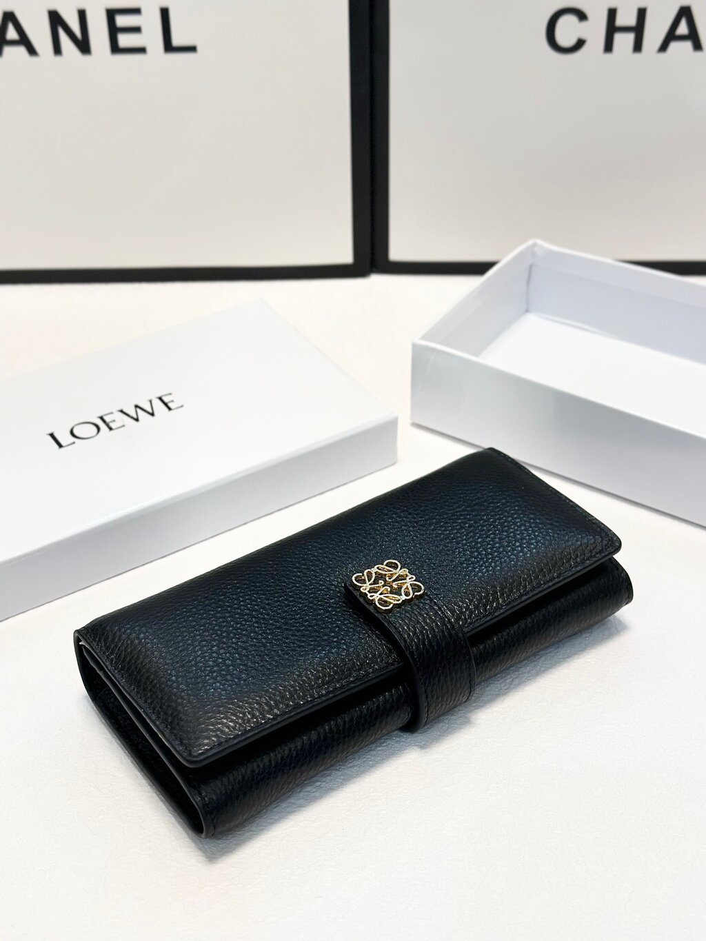 ארנק loewe