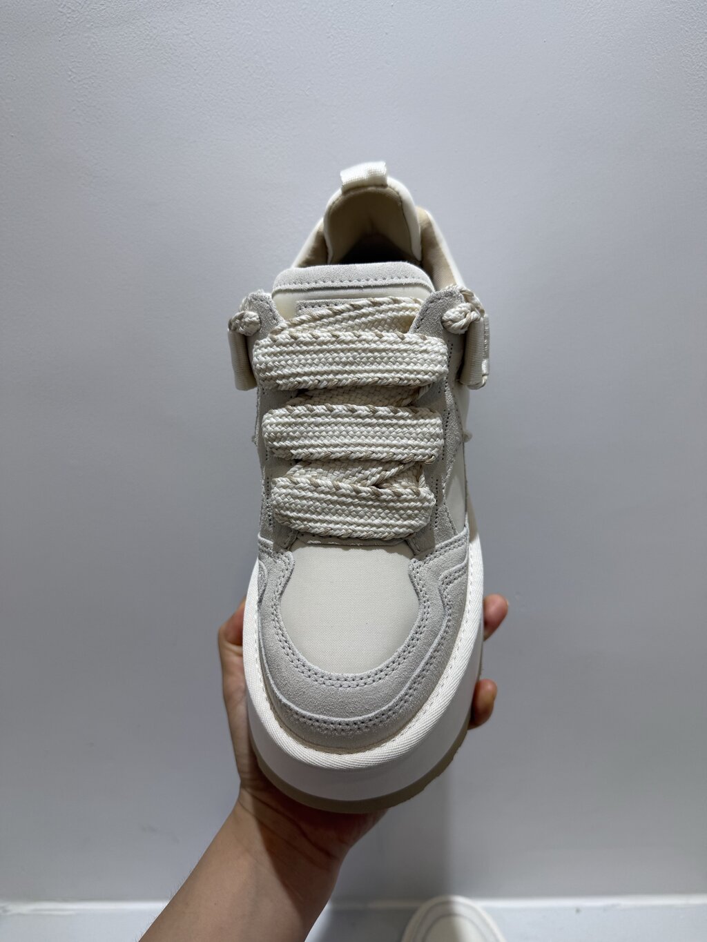 נעלי פלטפורמה UGG – תמונה 7