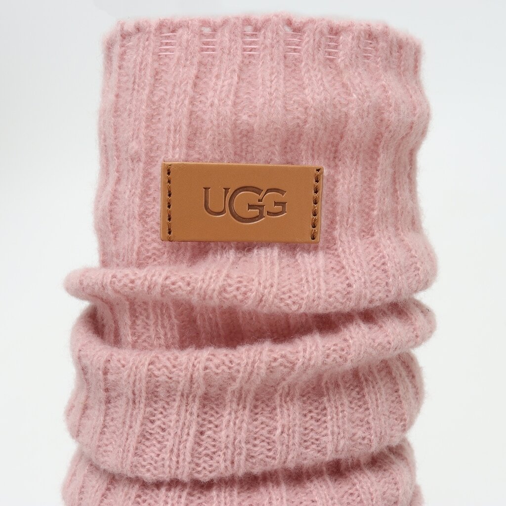 מגפיים UGG בשילוב חותלות – תמונה 20