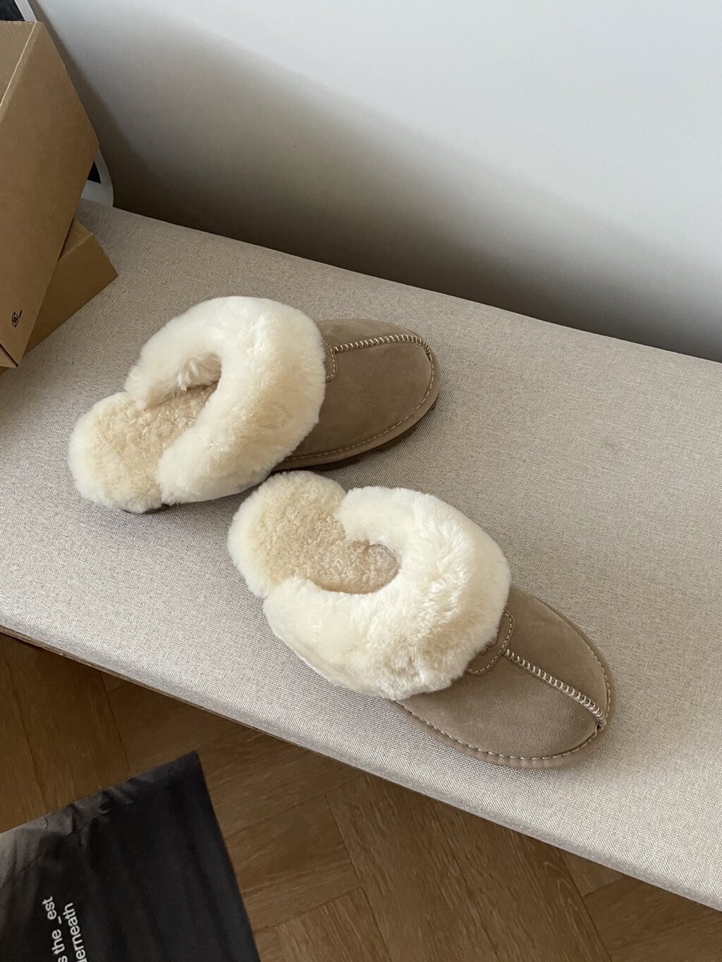 נעלי בית UGG – תמונה 9