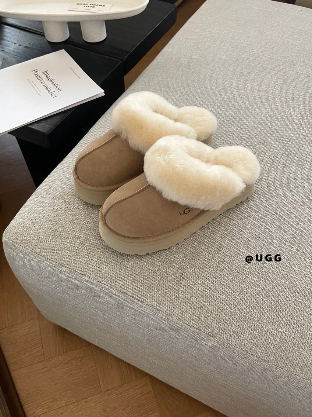 כפכפים UGG – תמונה 16