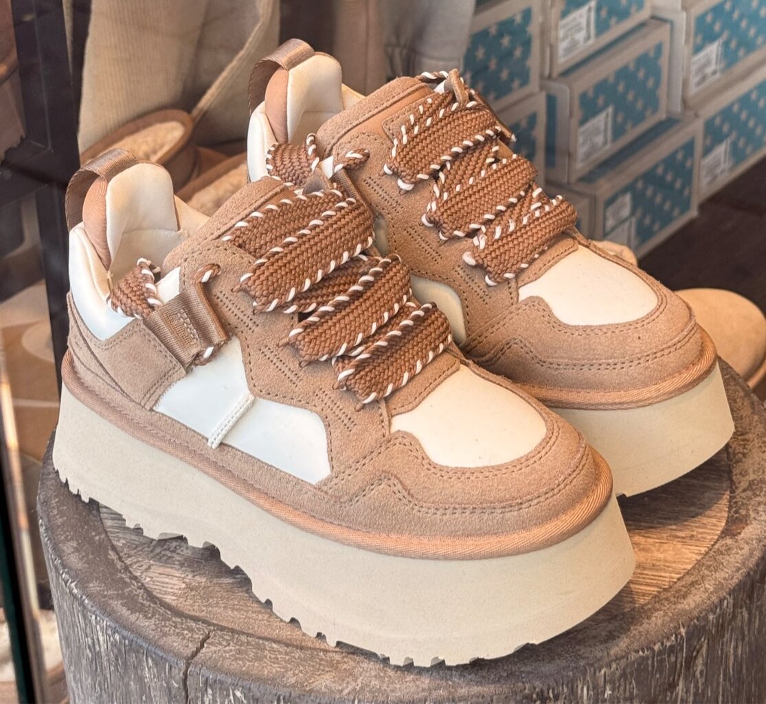נעלי פלטפורמה UGG