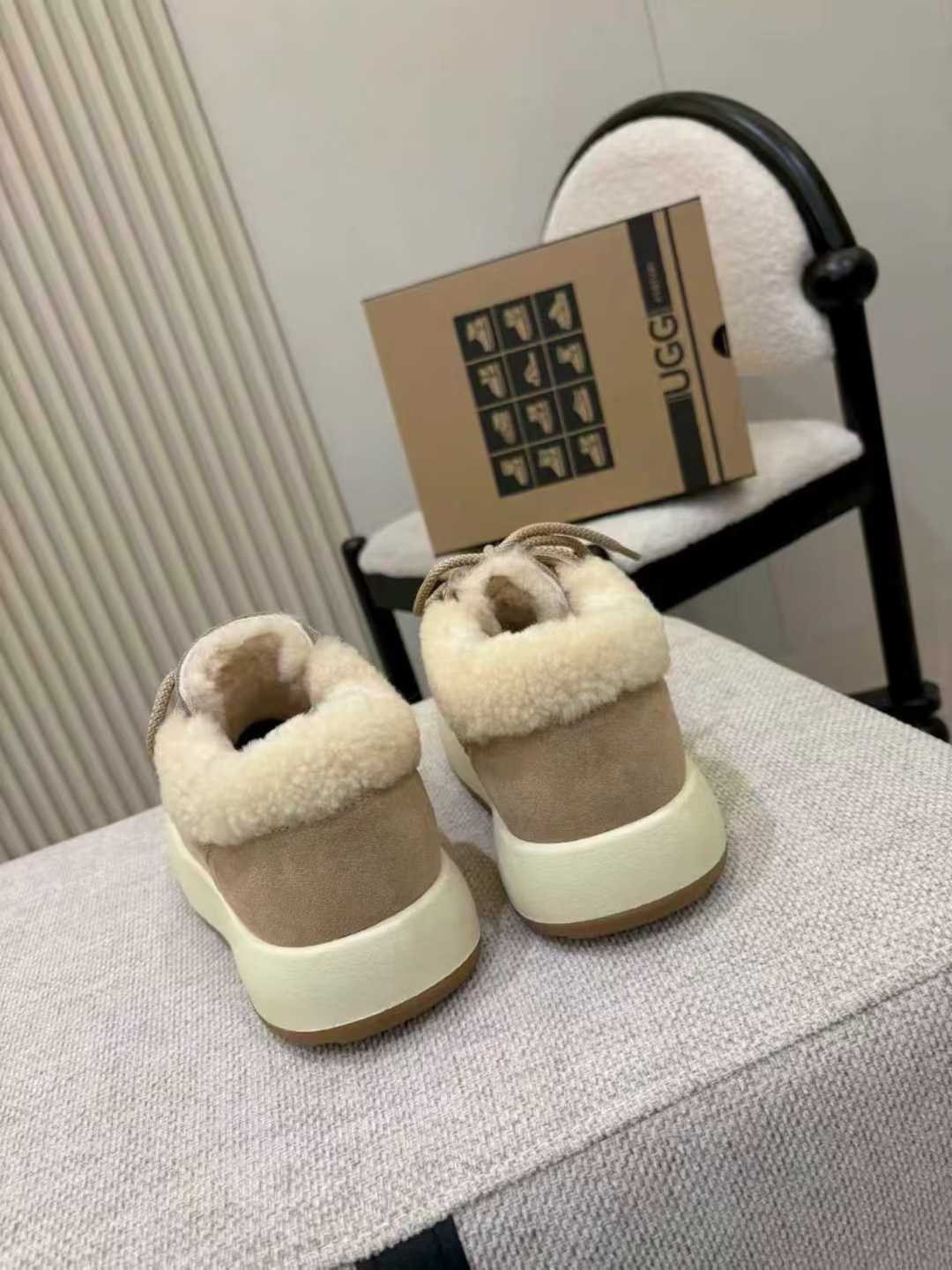 נעליים UGG – תמונה 11