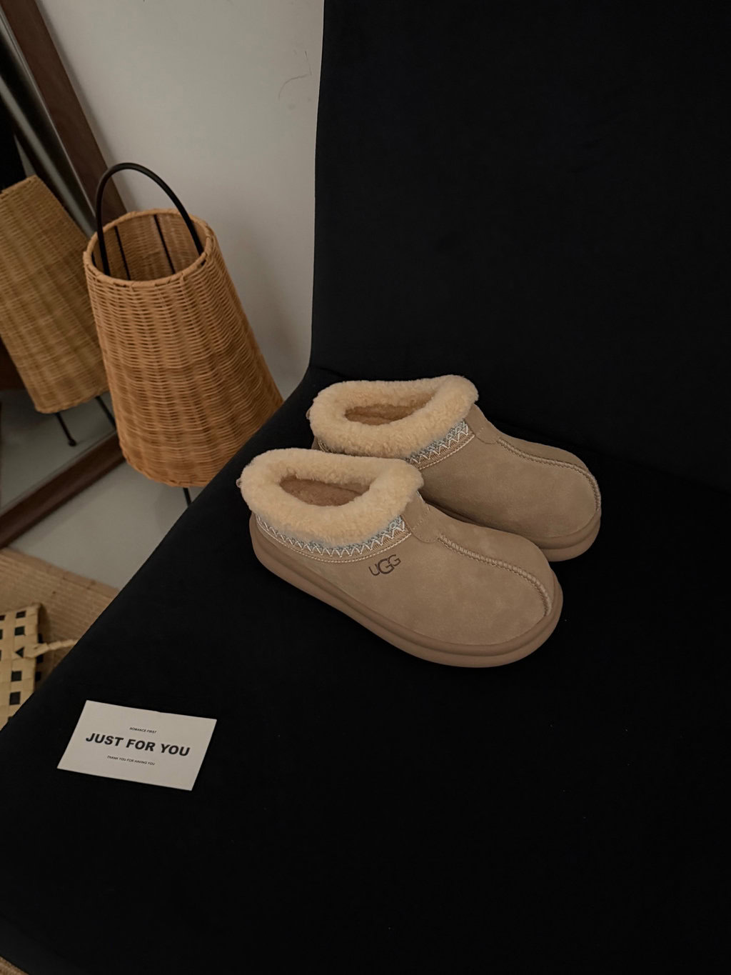 כפכפים UGG – תמונה 8