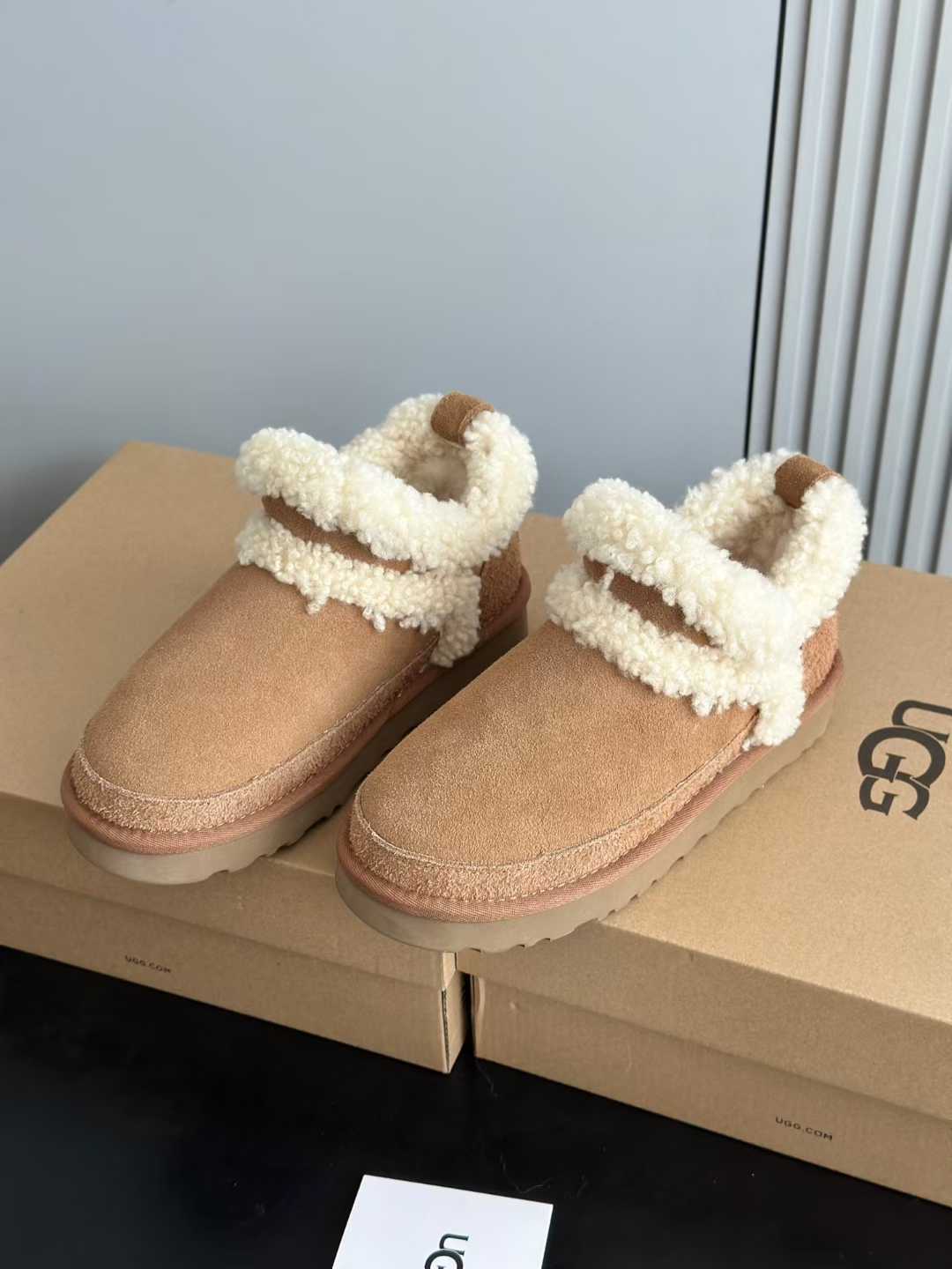 מגפיים UGG אולטרה מיני – תמונה 8