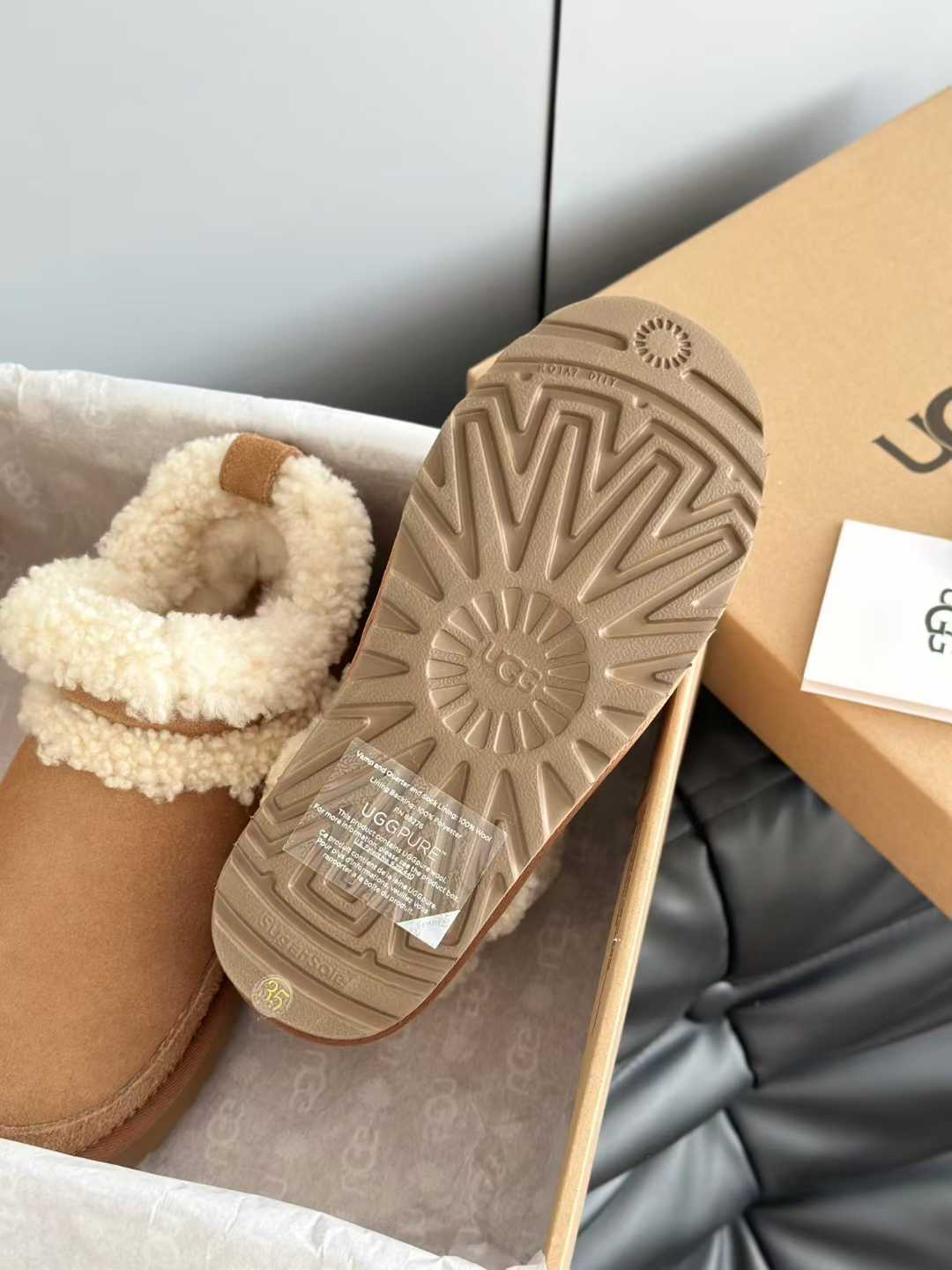 מגפיים UGG אולטרה מיני – תמונה 9