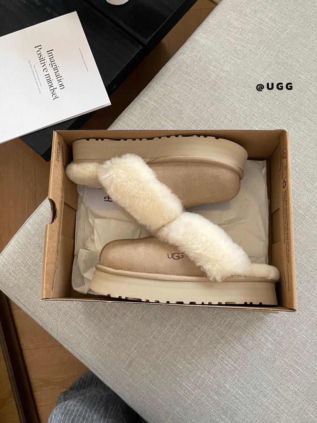 כפכפים UGG – תמונה 8