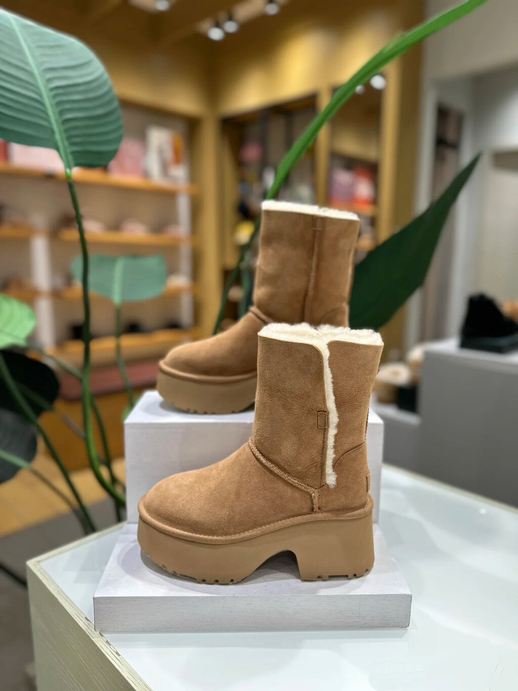 מגפיים UGG סוליה עבה – תמונה 12