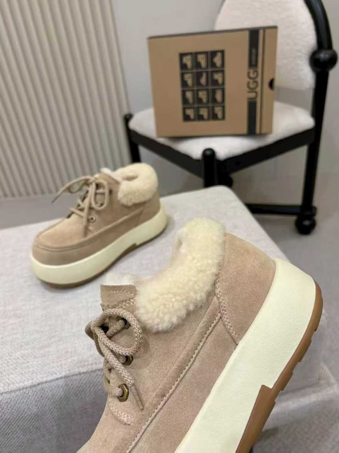 נעליים UGG – תמונה 15