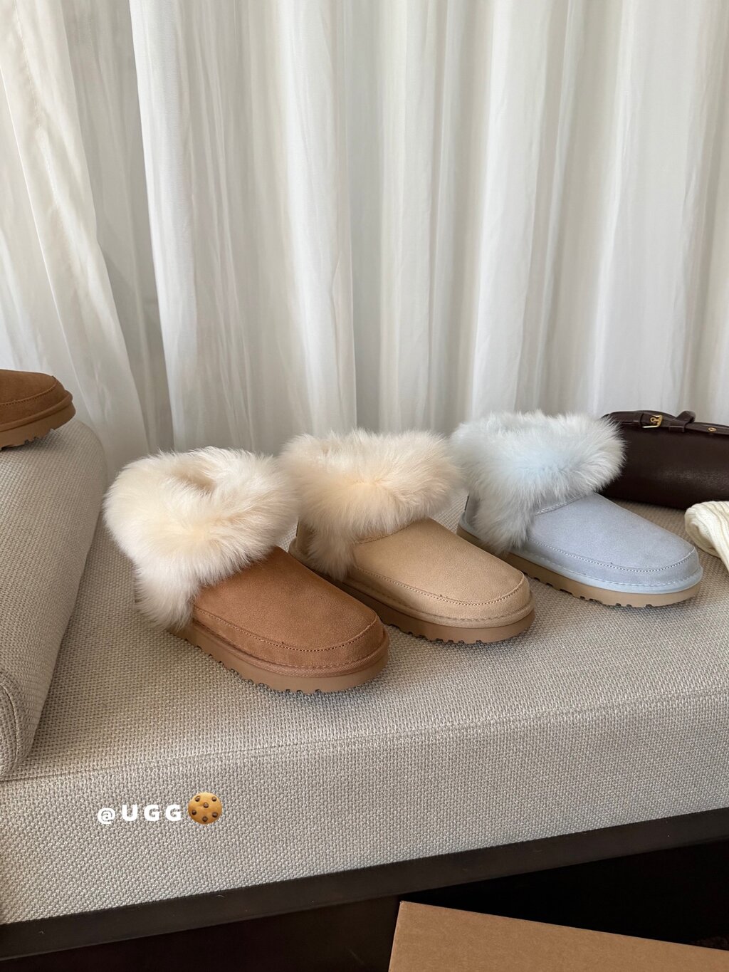 מגפי מיני פרווה UGG – תמונה 10