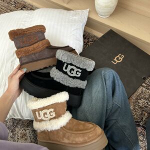 מגפיים UGG