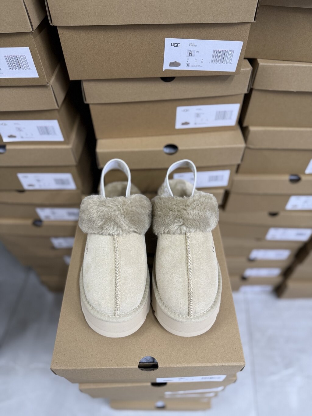 כפכפים UGG – תמונה 7