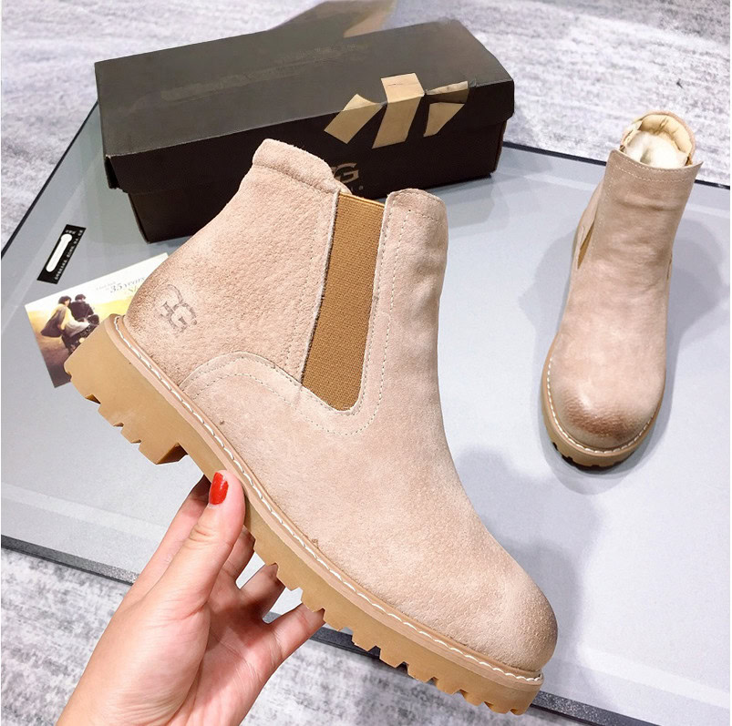 מגפיים UGG