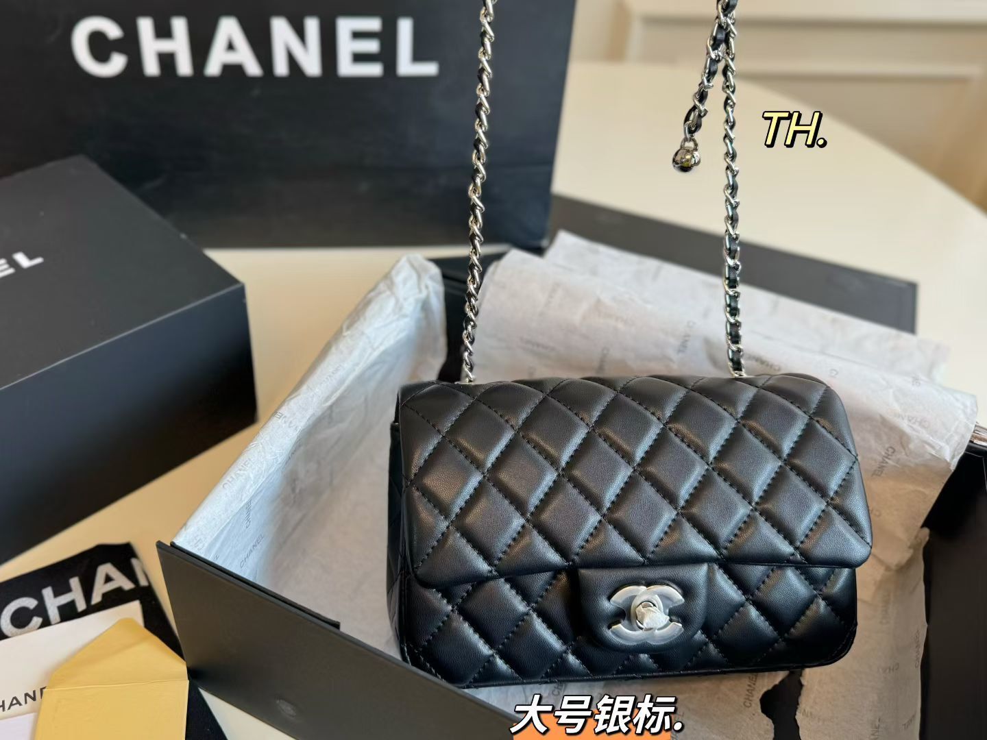תיק צד שאנל – תמונה 16