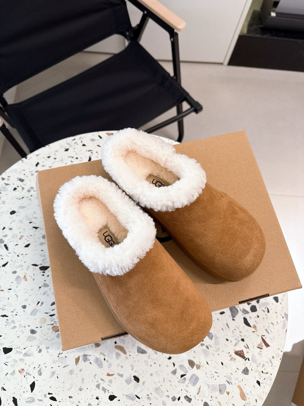 כפכפים UGG – תמונה 7