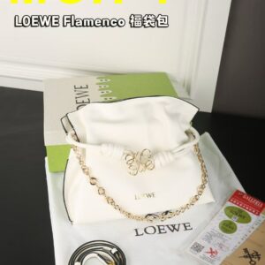 תיק  LOEWE