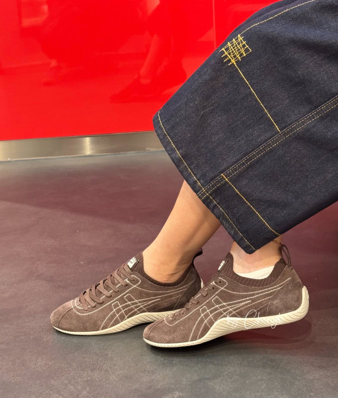 אסיקס tiger onitsuka