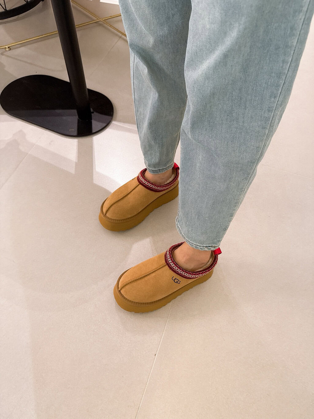 כפכפים UGG – תמונה 10