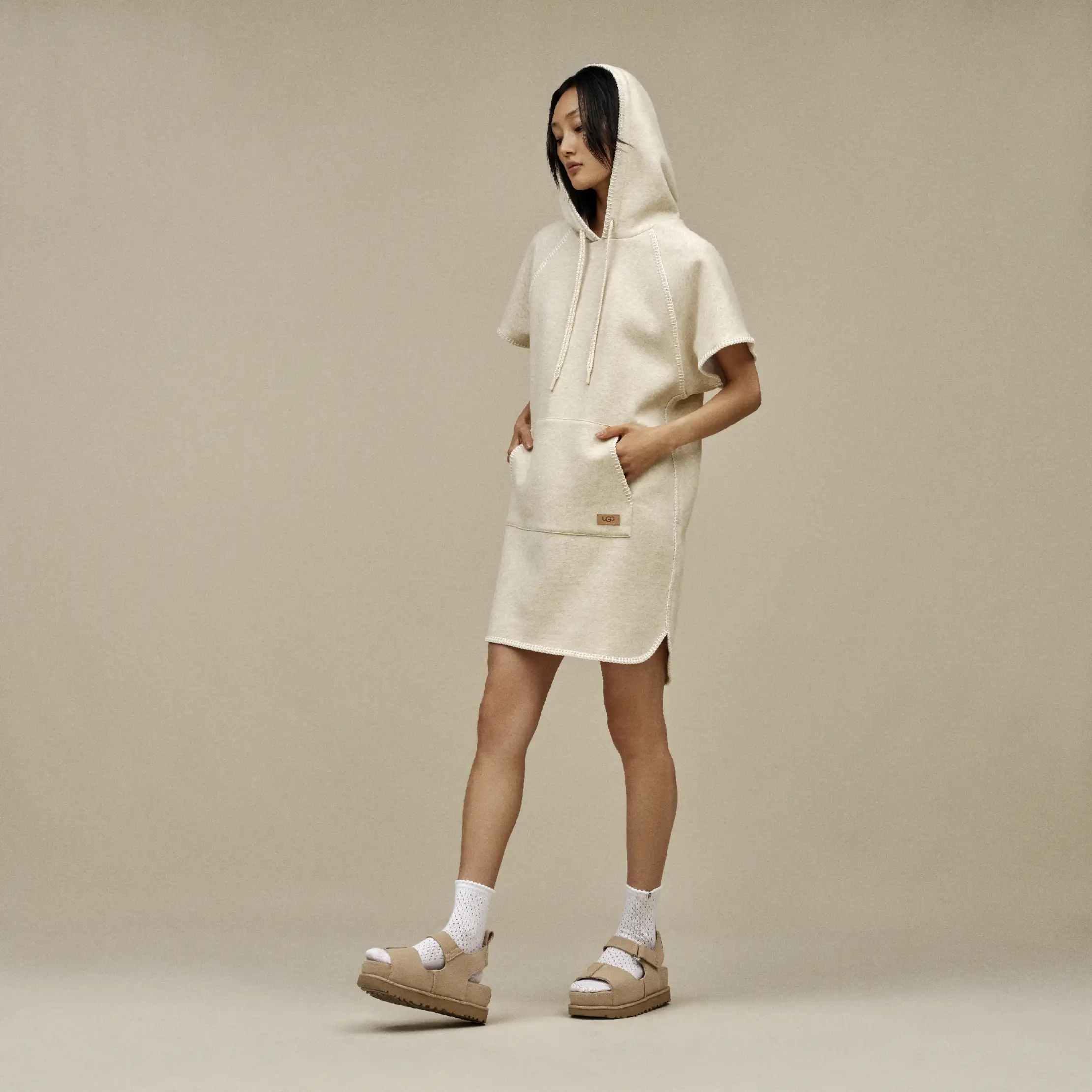 סנדלים UGG – תמונה 14