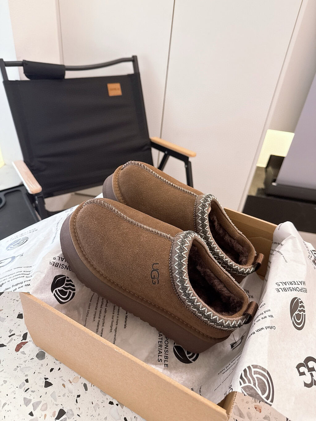 כפכפים UGG – תמונה 13