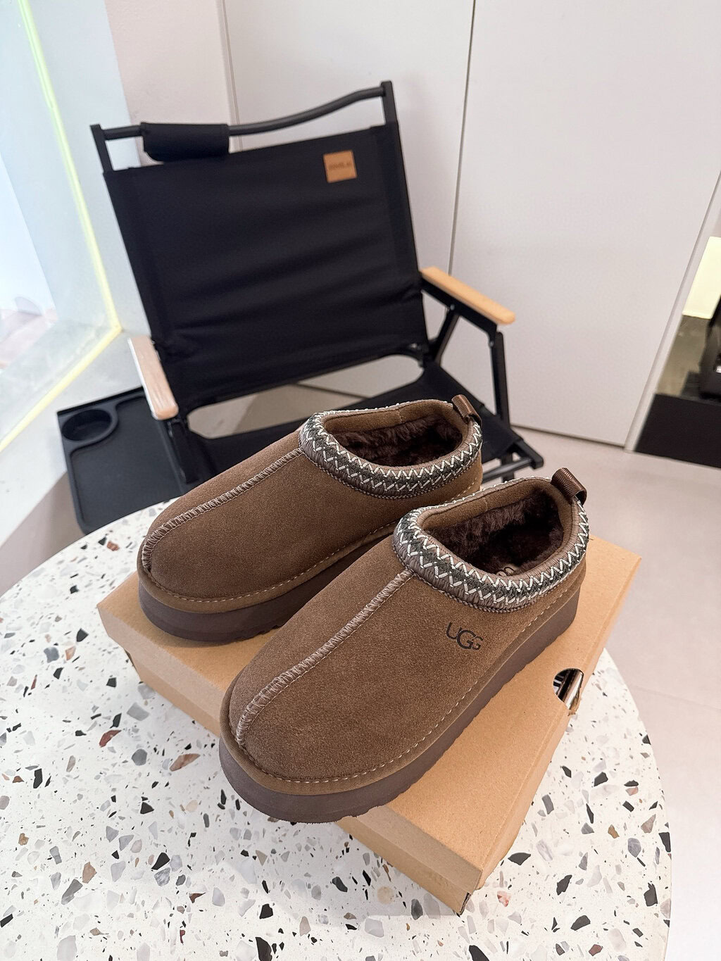 כפכפים UGG – תמונה 12