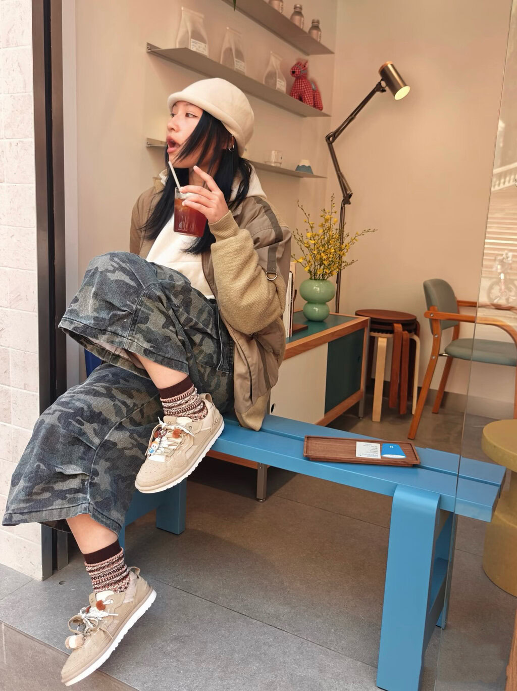 סניקרס UGG – תמונה 16