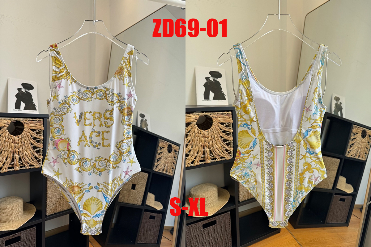 בגד ים ורסצה – תמונה 3