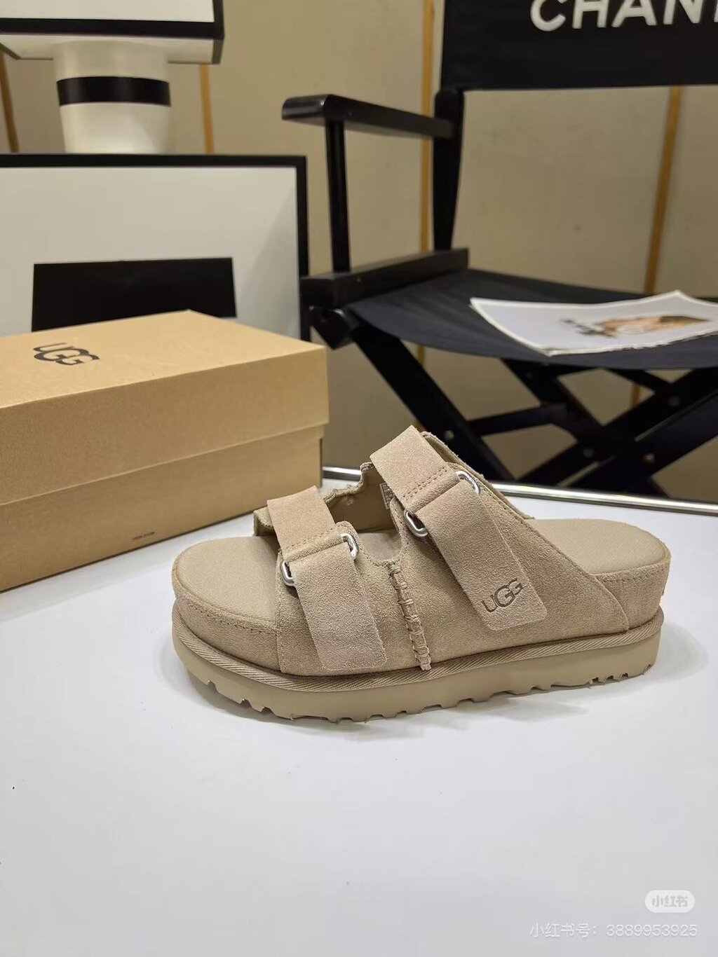 כפכפים UGG – תמונה 9