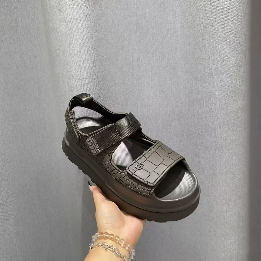 סנדלים פלטפורמה UGG – תמונה 10