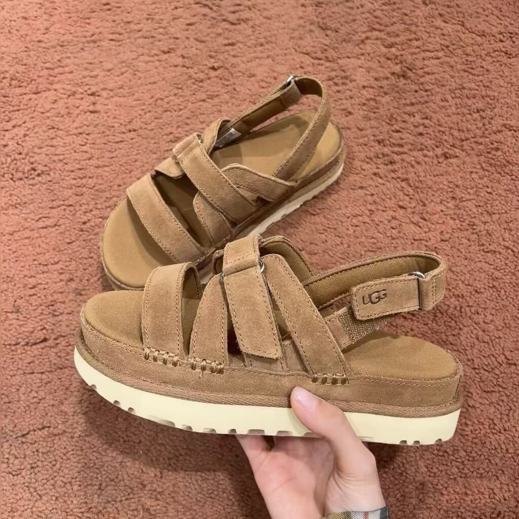 סנדלים UGG – תמונה 10