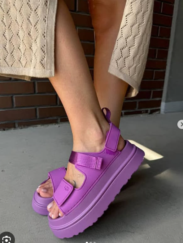 סנדלים UGG פלטפורמה – תמונה 10