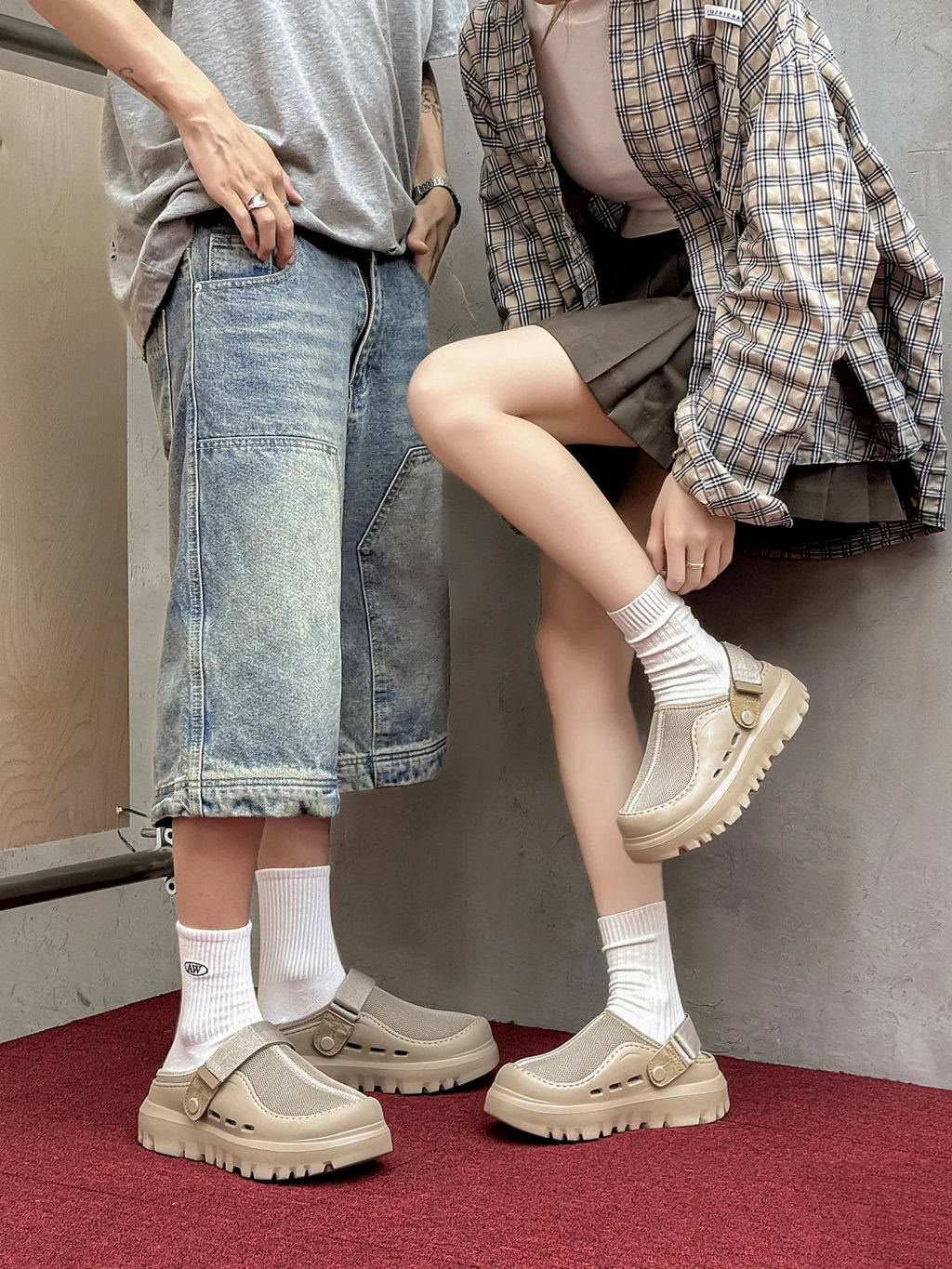 סנדלים UGG פיקמוד – תמונה 9