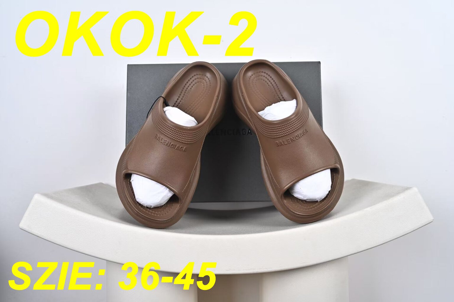 כפכפים בלנסיאגה – תמונה 7